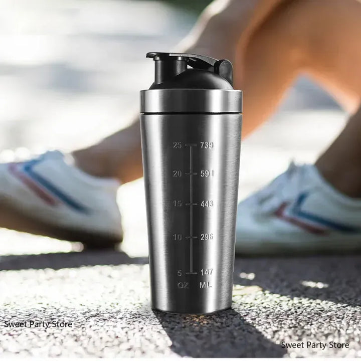Premium Stainless Steel Shaker Bottle 700ML Protein Mixer Leak Proof Gym Water Bottle with Scale Steel Ball for Smoothies Fitness Travel Outdoor Daily Use